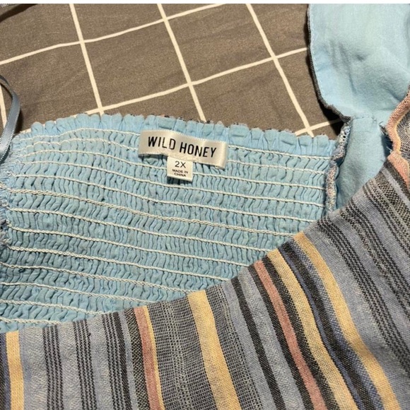 ASOS Blue Denim stripped top in a 2X - Picture 2 of 3